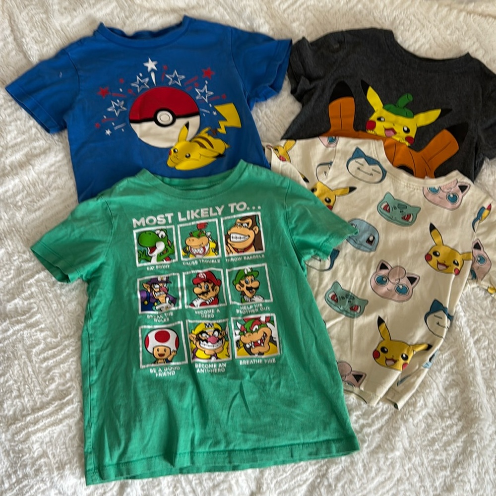 Lot of 4 4t Pokémon and Nintendo T’s